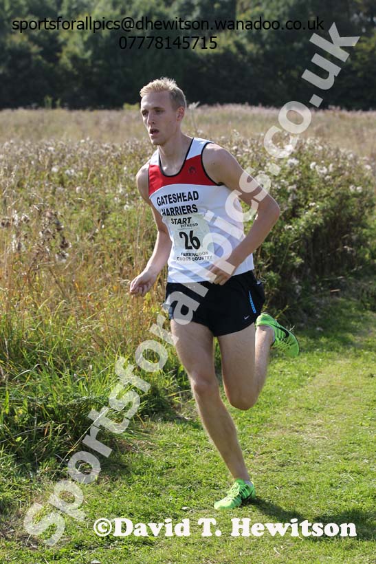 Senior mens relay Sunderland Harreirs Cross Country. Photo: David T. Hewitson/Sports for All Pics